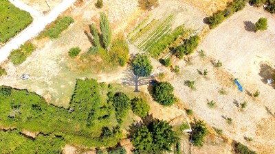 Antalya Kaş İkizce satılık mstakil 4575m arsa ve 2+1 taş ev