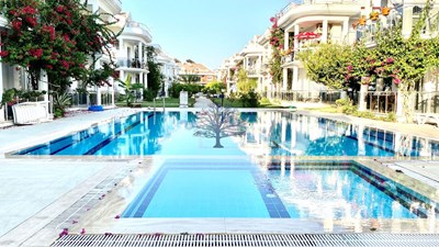 Fethiye Foa mh. satılk daire 3+1 150m site içerisinde 2 havuz